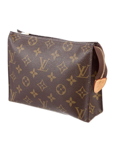 louis vuitton 19 toiletry|louis vuitton monogram toiletry bag.